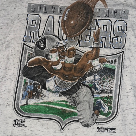 Super RARE Vintage 1992 Oakland Raiders Silver & Black Retro Oversized T-shirt